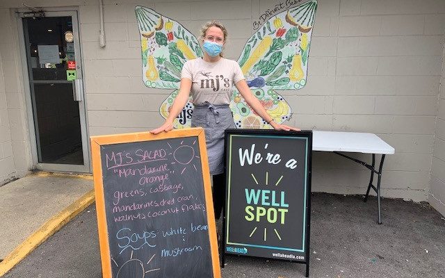 Restaurant Serves Healthy Meals and Encourages Community Wellness